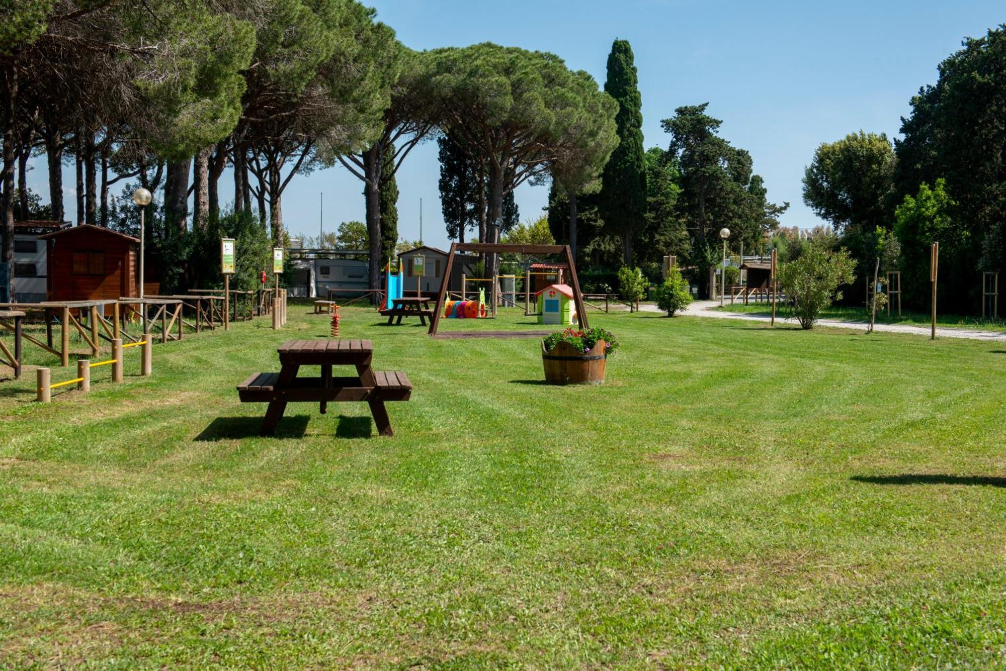 Campeggio Bocca Di Cecina Marina di Cecina Zewnętrze zdjęcie